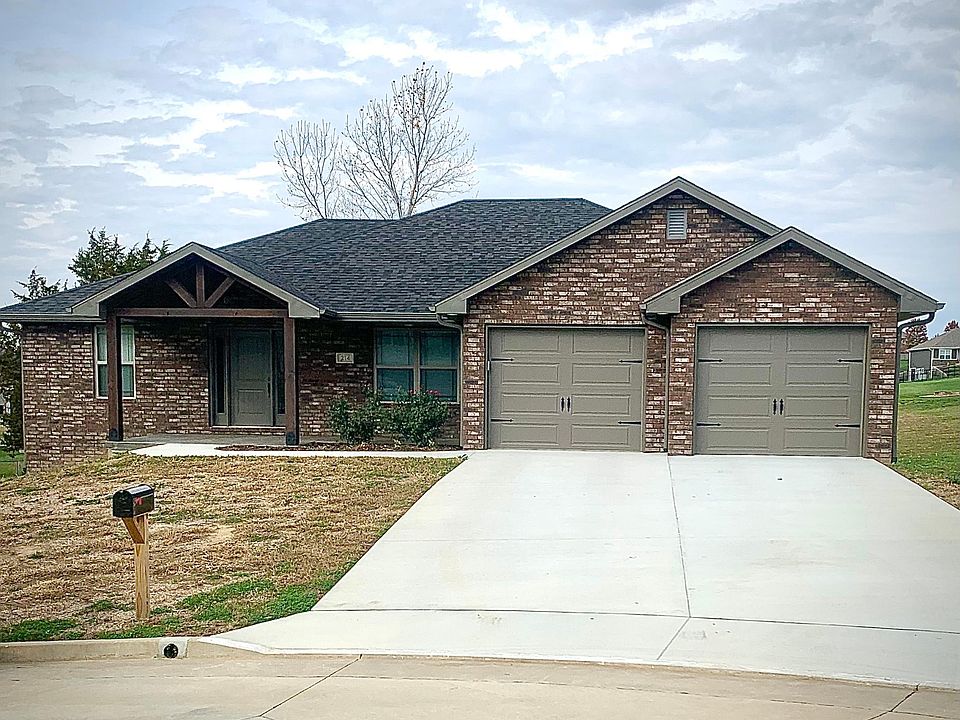 1st image of 214 Territory Ct