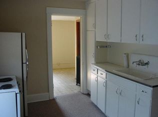 1521 Leavenworth St APT 2, Manhattan, KS 66502