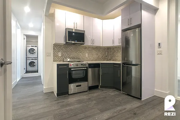 Rented by REZI | media 1