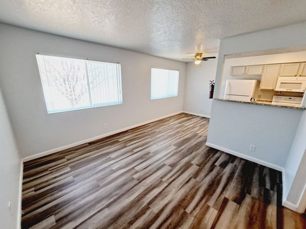 250 Village Dr (YDI) | 250 Village Dr, Los Lunas, NM