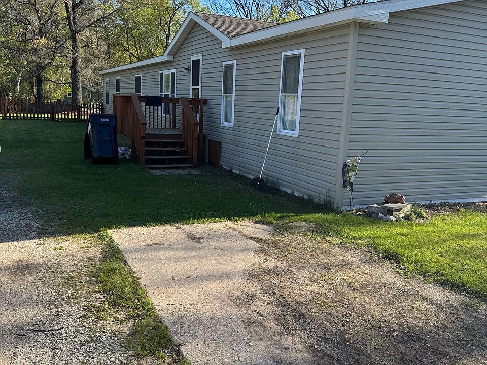 1st image of 816 E James St