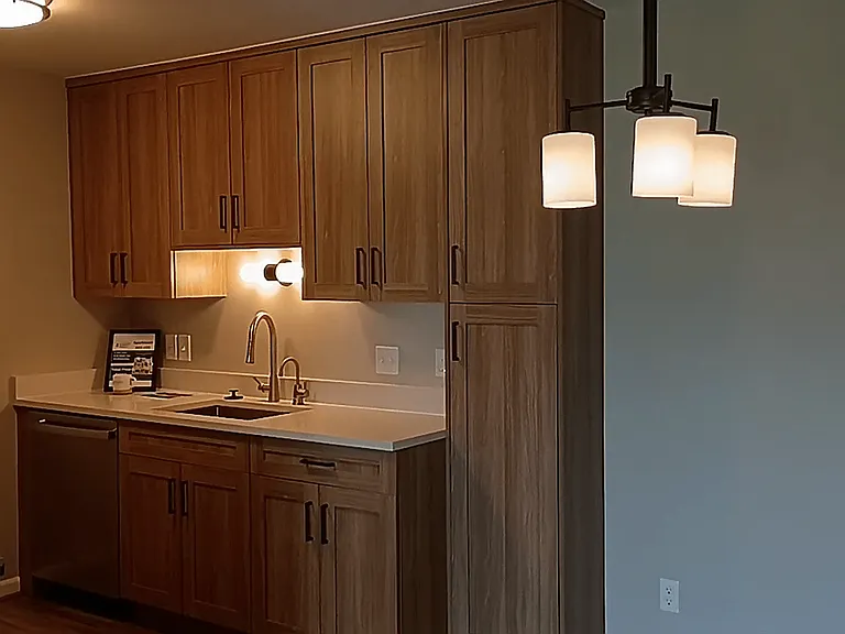 Prentiss Pointe Apartments — Photo 359