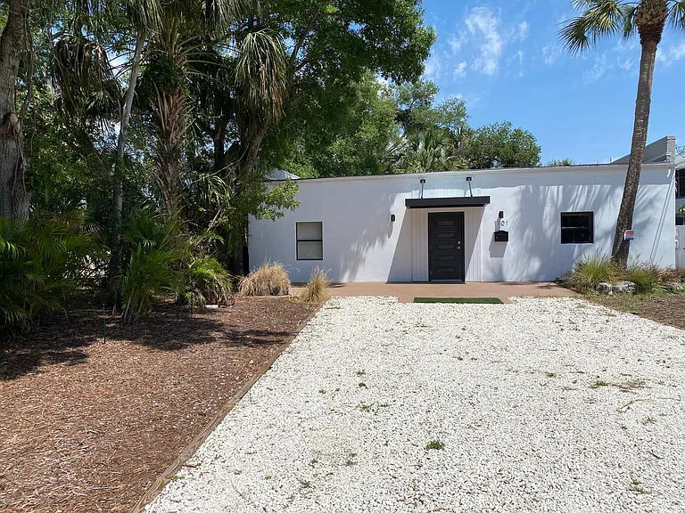 1101 N Garden Ave — Photo 18