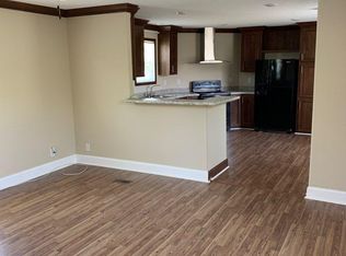 909 Old Magnolia Dr, Conway, SC 29526