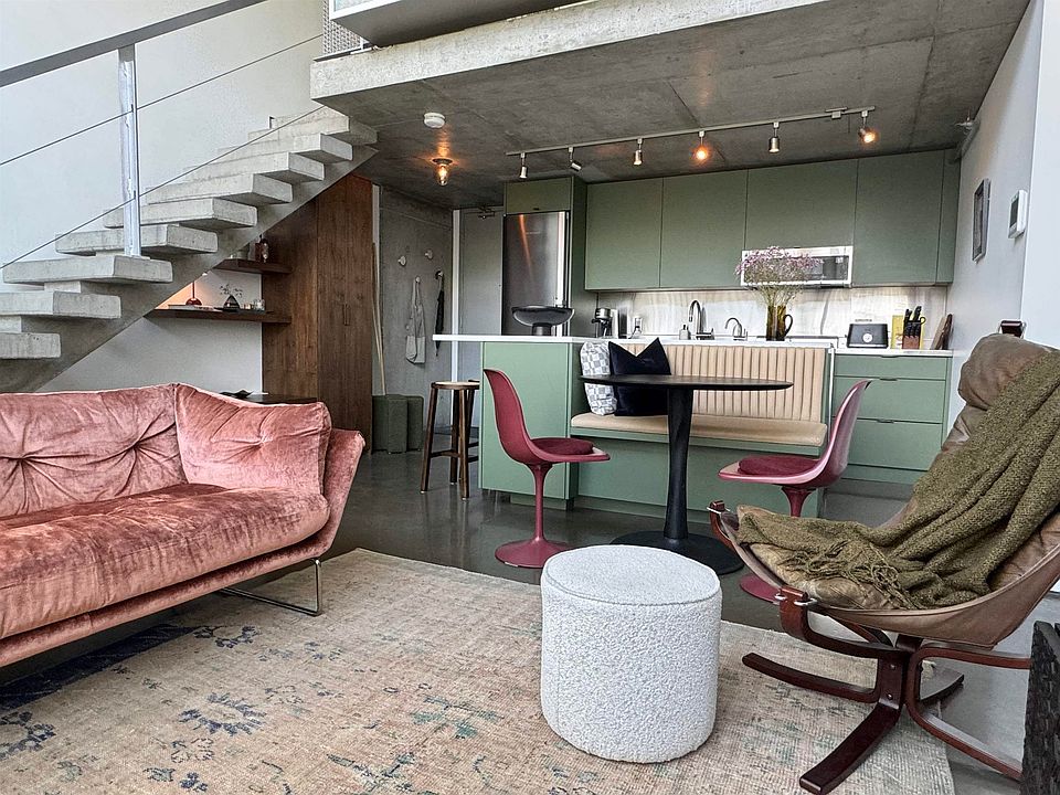 2nd image of 1540 W 2nd Ave #508