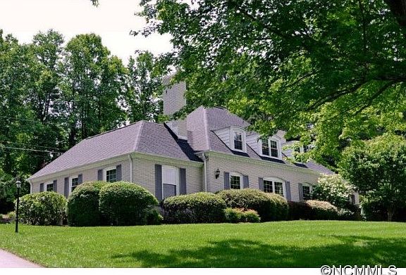 2nd image of 108 Hawthorn Dr
