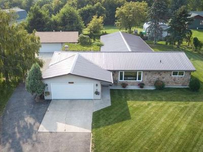 600 36th St SW, Minot, ND, 58701