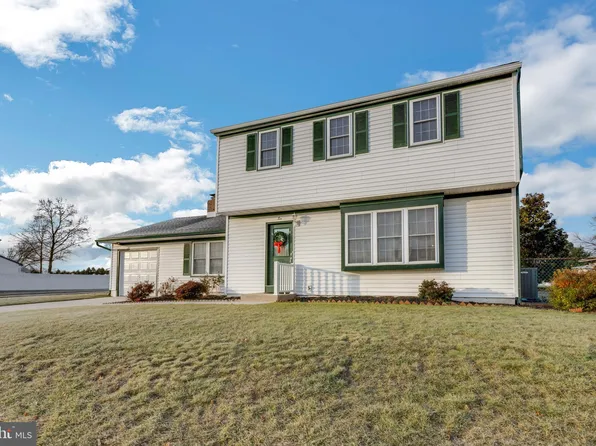 6 N Betsy Ct, Glendora, NJ 08029