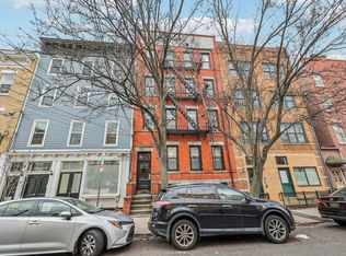 381 2nd St #202-2R, Jersey City, NJ 07302