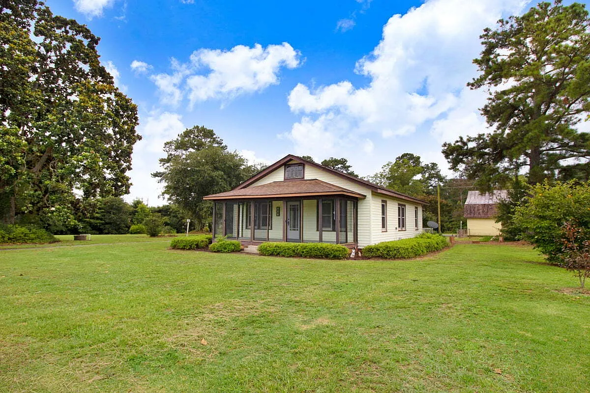 2 bed, 2.0 bath, 1256 sqft, $1,950 — Photo 4