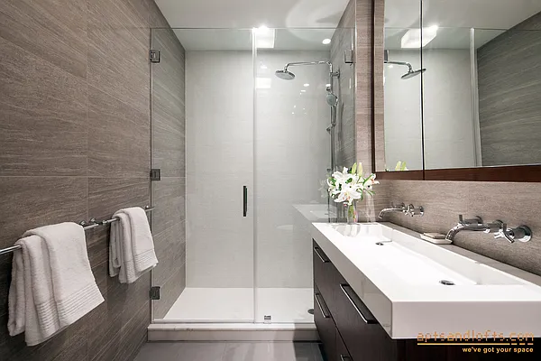 Sold by aptsandlofts.com | media 19