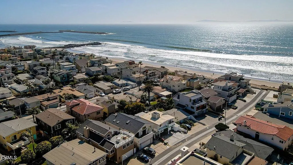 1 bed, 650 sqft, $2,695 — Photo 3