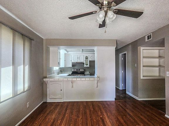 5th image of 40485 Goldside Dr