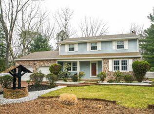 14 Laurelwood Dr, Medford, NJ 08055