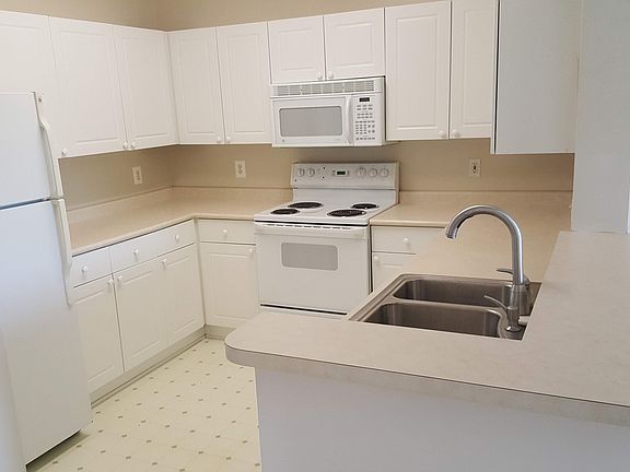 5th image of 4551 Strutfield Ln APT 4209