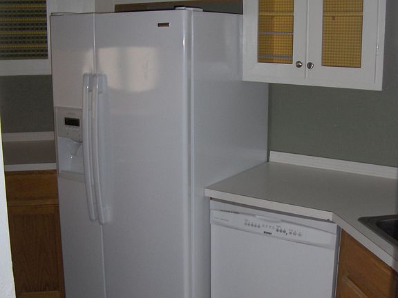 galley kitchen 1