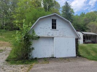 299 Mulberry Ave, Pomeroy, OH