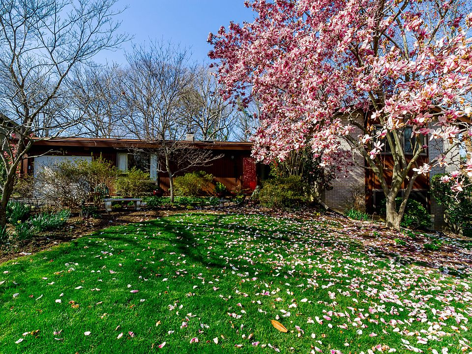 1st image of 3414 Wessynton Way