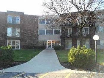 2nd image of 2800 Maple Ave APT 10C