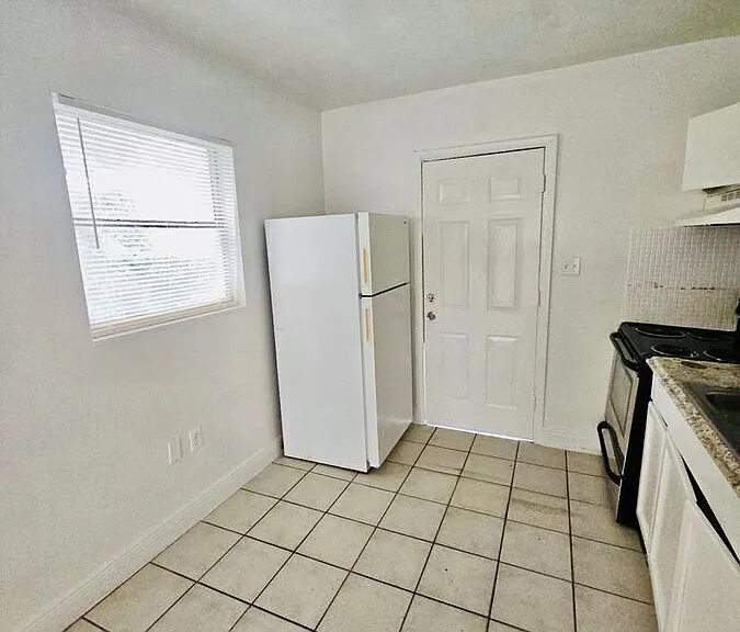 1505 E 142nd Ave #B — Photo 16