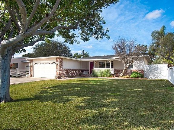 3rd image of 2683 Club Mesa Pl