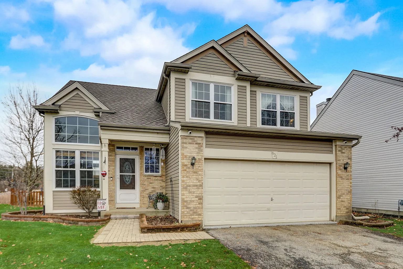 621 N White Ln photo 1