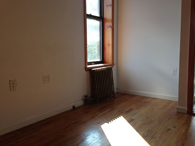 1st image of 146 Wythe Ave APT 4L