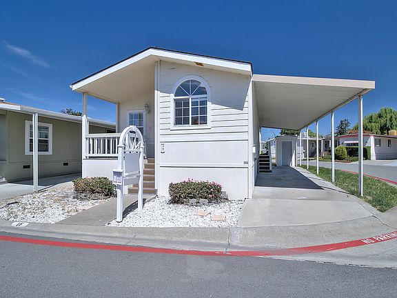 4th image of 1220 Tasman Dr Spc 1F