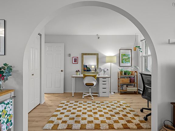 2nd image of 93 Kearney Lake Rd #409