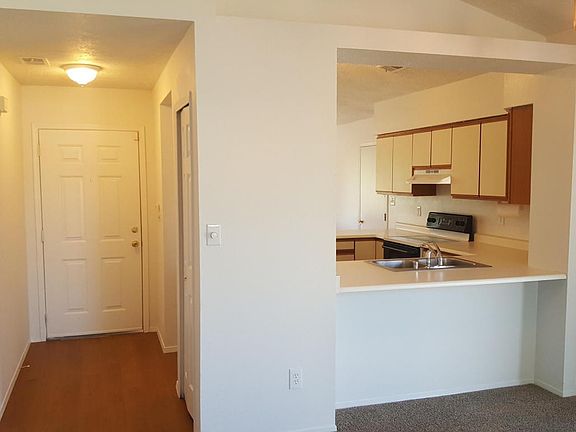 entrance kitchen view