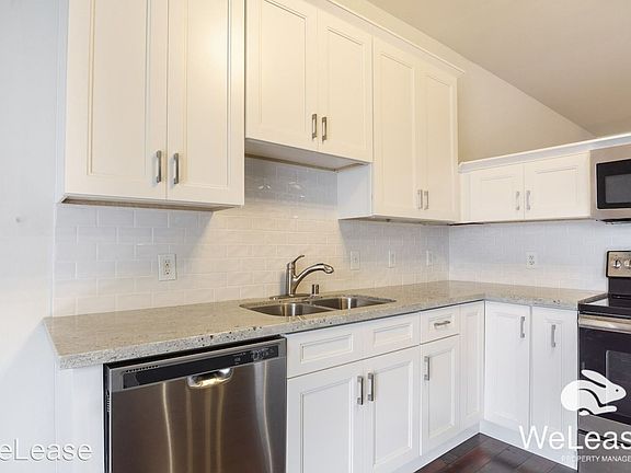 4th image of 777 6th Ave Unit 306
