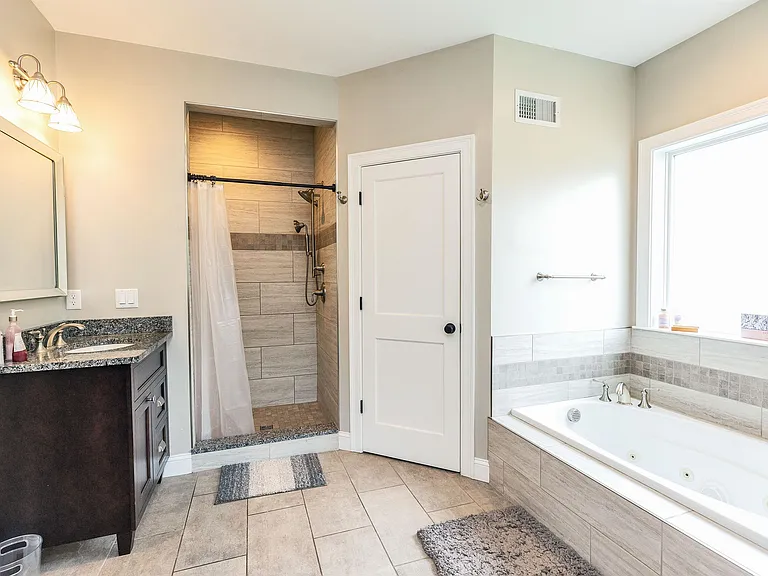 297 Merritt Nyberg Ln — Photo 39