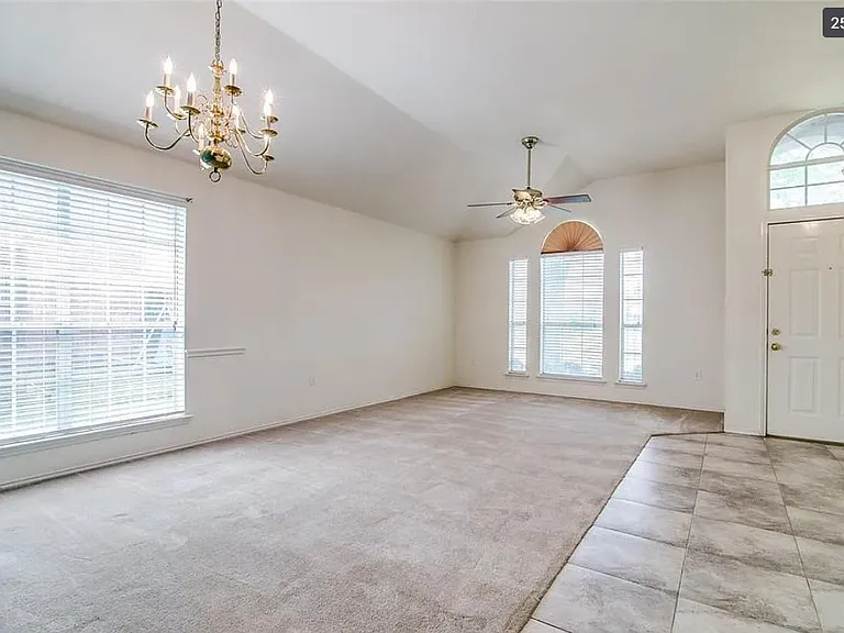 7210 Gillon Dr — Photo 10