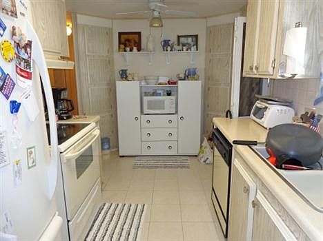 3rd image of 54011 Chapella Bay