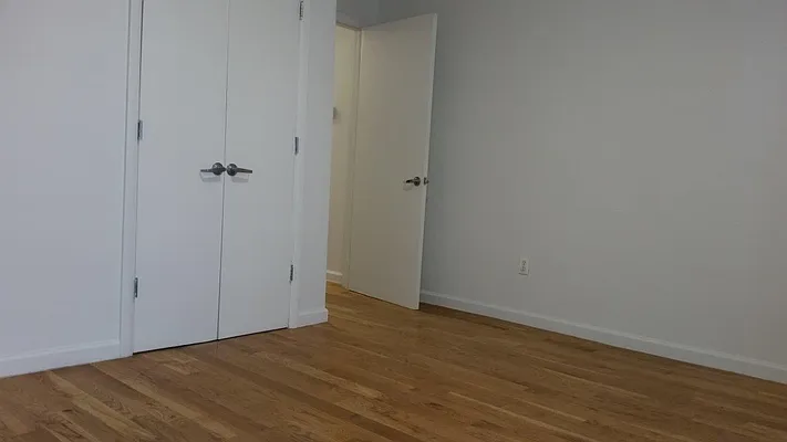 Rented by Brownstone Property Group | media 34