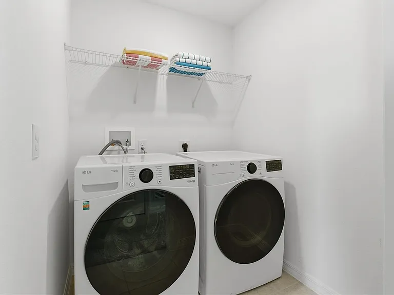 710 Longboat Dr — Photo 30