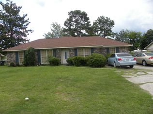 92 Gawin Dr, Warner Robins, GA 31093