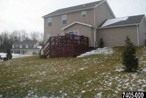 3rd image of 165 Martel Cir