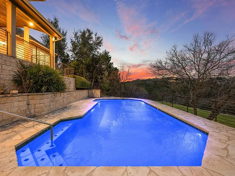 7905 Brightman Ln — Photo 39