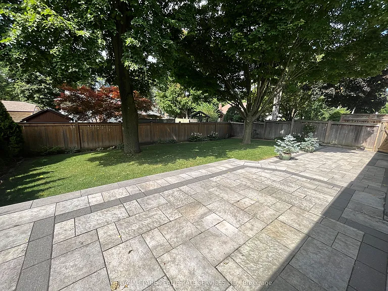 18 Sir Gawaine Pl — Photo 21
