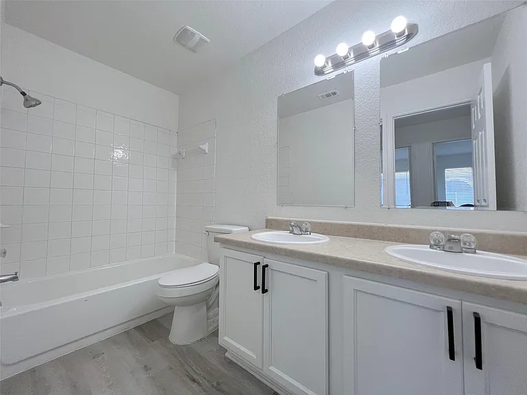 2725 Summerwalk Pl — Photo 21
