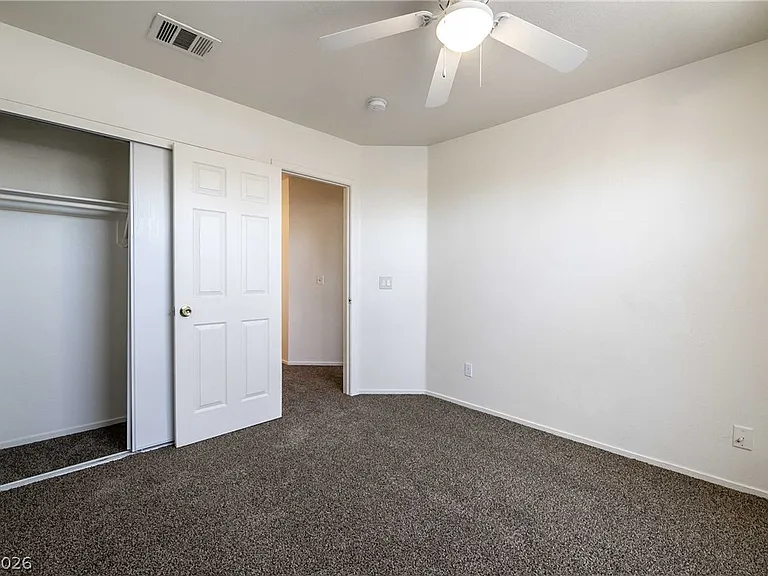 2930 Seasons Ave — Photo 15