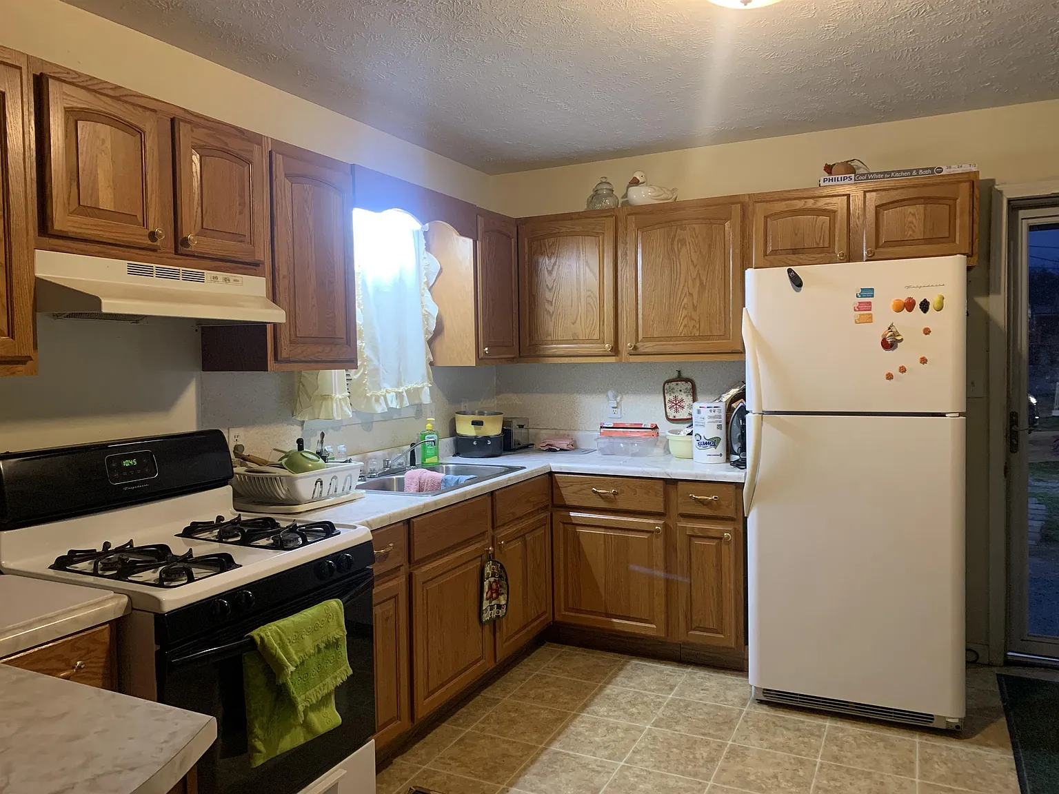 64 E Main St - 1 — Photo 2