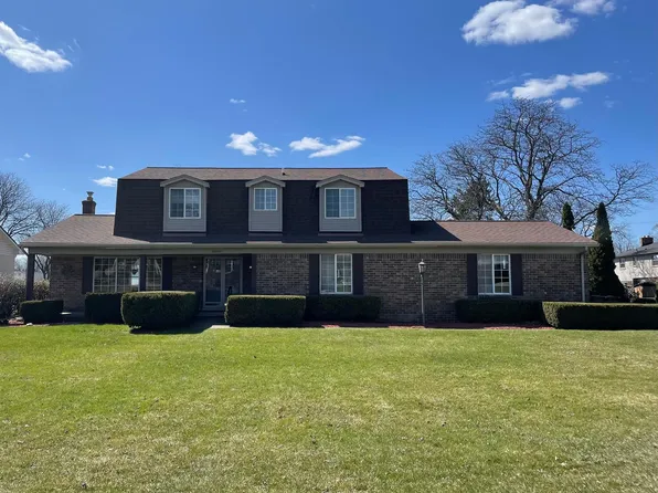52545 Belle Vernon Dr, Shelby Township, MI 48316