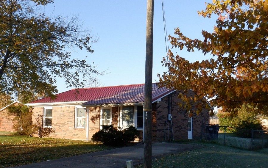 2nd image of 6271 Mathew Cir