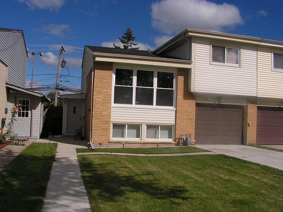 1st image of 9238 Barberry Ln