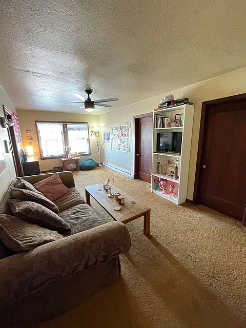 1 bed, 615 sqft, $935 — Photo 3