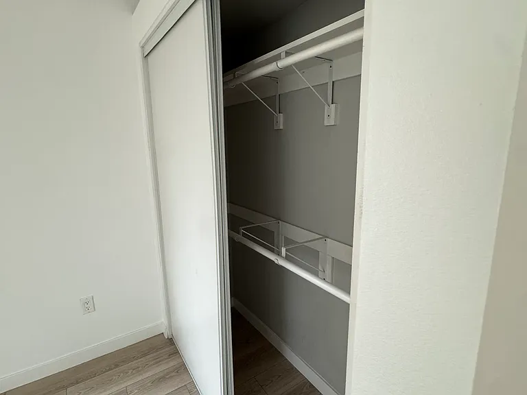 532 Cesar E Chavez Pkwy #B — Photo 3