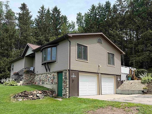 2nd image of 5030 S Valley Rd