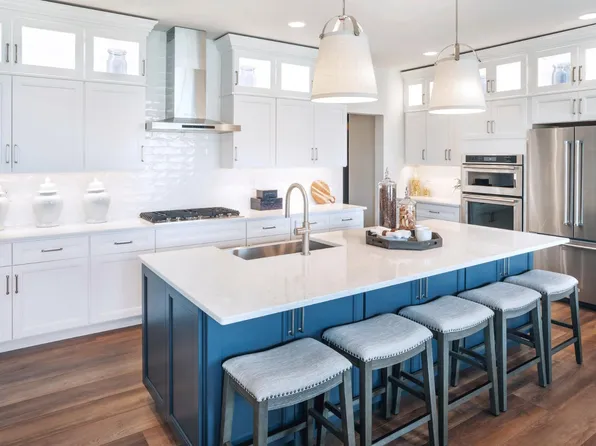 6104 Vivaldi Rd, Princeton, NJ 08540